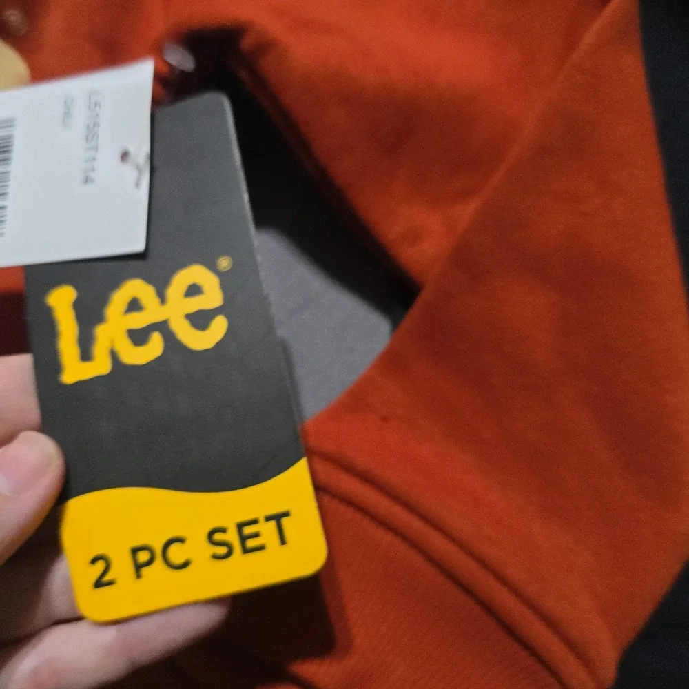 Lee Hoodie and Joggers Set Kids 4T Orange Black 2-Piece Fleece Outfit